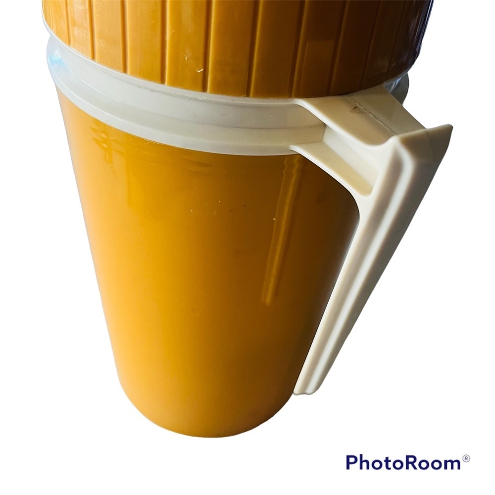 Vintage Harvest Golden Yellow Insulated Thermos